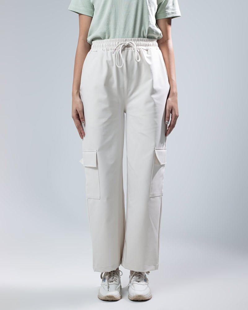 "Off White Wide-Leg High-Waist Cargo Sweatpants | Women | The Flexo"