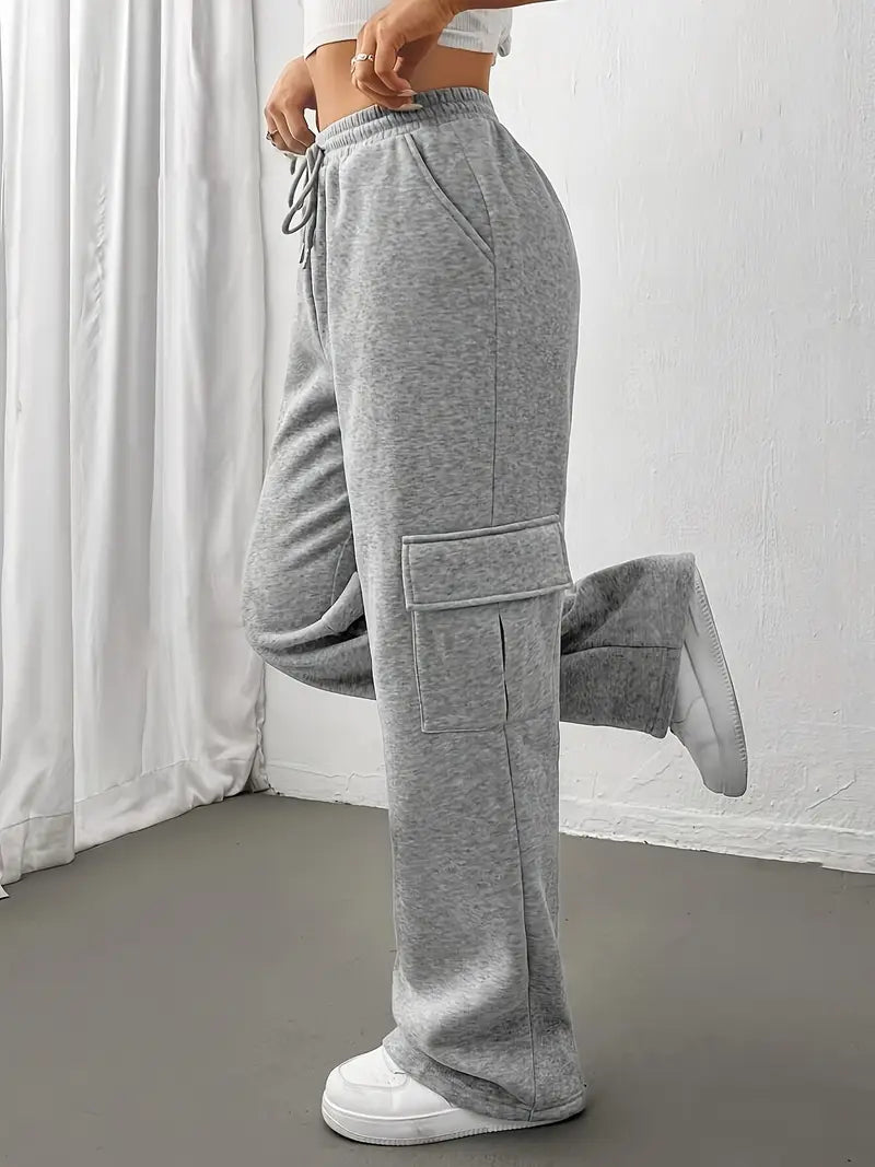 "Grey Wide-Leg High-Waist Cargo Sweatpants | Women | The Flexo"